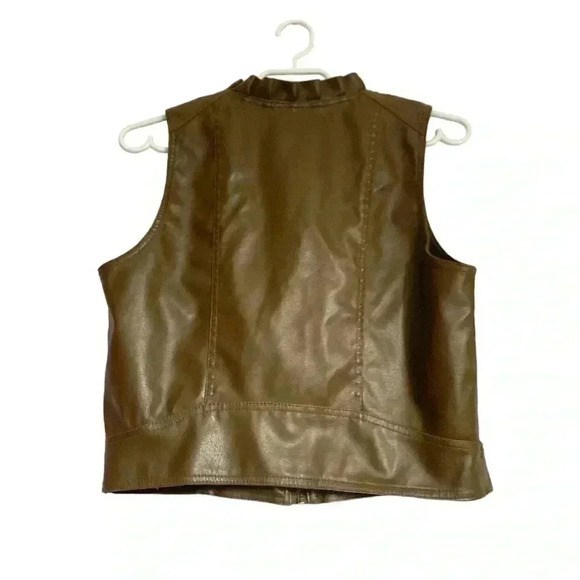 River  Island brown lined vegan leather vest with front zipper and ruffles - Picture 2 of 9